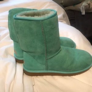 Blue uggs size 8